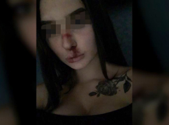 Разбитый парнем за измену нос юной красавицы вызвал бурю обсуждений волгоградцев