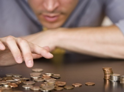 За январь доходы жителей Волгоградской области сократились на 16,5%