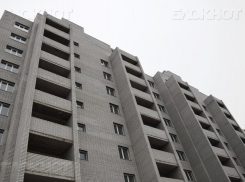 Семья дольщиков отсудила у волгоградского застройщика 600 тыс руб за несданную квартиру