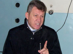 Кресло главы администрации Волгограда временно займет Александр Сиваков