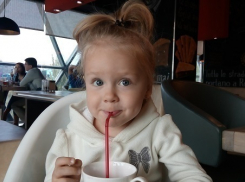 Трехлетняя Варвара из Волгограда покрылась болячками от курса химиотерапии 