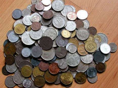 В Волгограде 25-летний мошенник обокрал нумизмата из Самары