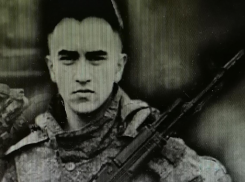 Мобилизованного вахтовика  Эдуарда Аветисяна проводили в последний путь в хуторе под Волгоградом