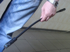 В Городищенском районе Волгоградской области 51-летнюю женщину избили металлическим прутом 