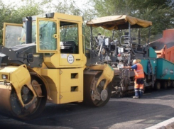 В Волгограде к началу учебного года отремонтируют подъездные дороги к 90 школам