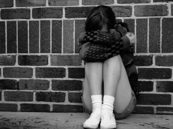 26-летний мужчина попался на интимной переписке со школьницей под Волгоградом 