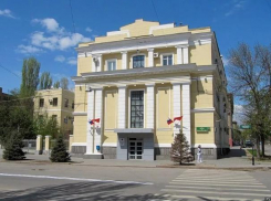 В мэрии Волгограда готовятся уволить руководителя комитета