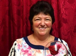 Прохор Шаляпин подарил маме на день рождения iPhone и 5-летнюю розу