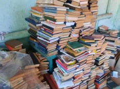 Волгоградцы продают книги на вес