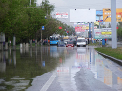 В Волгоградской области ожидаются шквалистый ветер, дожди и грозы