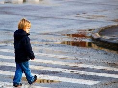 В Камышине автоледи на ВАЗ-2170 сбила 5-летнего мальчика