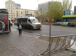 Очевидцы сообщают о гибели женщины на севере Волгограда