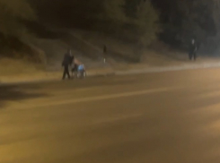  Смертельную  зону  для пешеходов на Рокоссовского в Волгограде сняли на видео