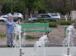 В центре Волгограда спустя 20 лет отремонтировали фонтан