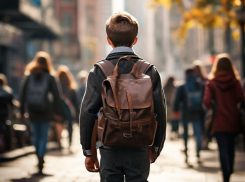 Оставил записку: 13-летнего подростка ищут в Волгограде 