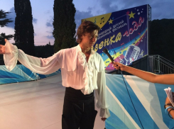 Волгоградец Прохор Шаляпин открыл международный фестиваль песни