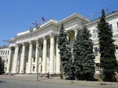 Администрация Волгоградской области будет оборудовать в своем здании еще один лифт