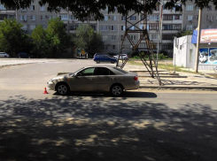 Волгоградка на Toyota Camry сбила подростка
