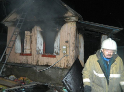 В новогоднюю ночь на пожаре в Волгоградской области погибли люди