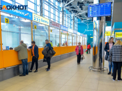 Волгоградцы более 6 часов не могут вылететь в Москву из-за задержки рейсов 