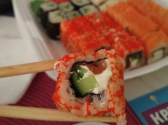 Суши по праздникам: чем грозит для волгоградцев объединение Delivery Club и «Яндекс. Еды»