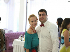 О максимально жестоком наказании для врачей-гинекологов будет просить супруг погибшей роженицы в Волжском