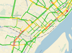 Волгоград встал в пробки из-за многочисленных аварий в понедельник