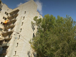 Слышали громкий звук: свет внезапно погас в доме в Волгограде 