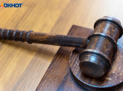 Волгоградских полицейских судят за продажу персональных данных