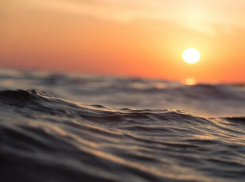 Прислушиваться к подсказкам судьбы в день затмения рекомендует астролог 