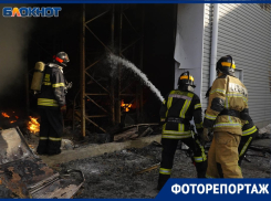 Более сотни человек, беспилотники, поезд и Волга: как 10 часов тушили склад в Волгограде