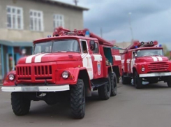 Из-за пожара в Советском районе Волгограда без крыши над головой остались 26 человек 
