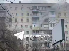 Труп нашли в сгоревшей квартире 9-этажки в Волгограде