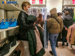 В Волгограде отменили QR-коды для покупателей 