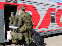 «Для нас вы уже герои»: мобилизованных волгоградцев отправили на боевое слаживание