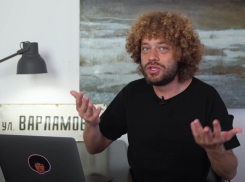 Илья Варламов включил Волжский в самые грязные города России