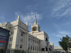 «Оживили» часы на вокзале Волгоград-1