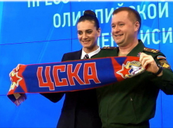 Волгоградка Елена Исинбаева продлила контракт с Вооруженными силами