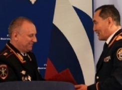 Начальник Главка Волгоградской области получил медаль «За содействие»