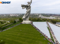 Гей-националисты угрожают взорвать Родину-мать в Волгограде