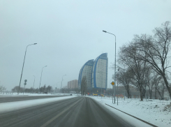 Снегом завалило федеральные трассы в Волгоградской области