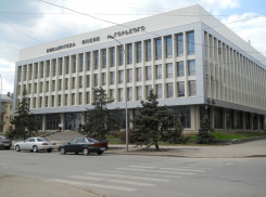 Жители Волгограда на ночь погрузились в чтение
