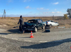 Шок-ДТП произошло под Волгоградом: восемь человек ранены, двое погибли