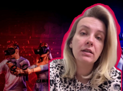 Волгоградку с сыном-колясочником довели до слез отказом в клубе: история расколола общество