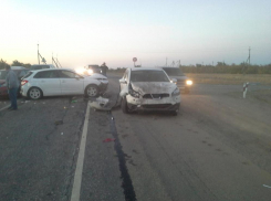 Под Волгоградом в ДТП с 5 иномарками пострадали четверо
