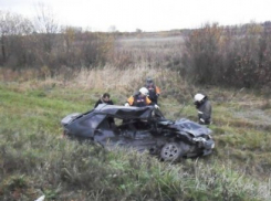 Под Волгоградом возбуждено уголовное дело по факту ДТП, унесшего жизни четырех человек