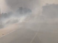 На смену пыльной буре в Волгоград придет проливной дождь и град