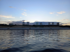 «Выжженная земля и бетон»: каким видят туристы Волгоград со стороны Волги