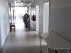 Облздрав записал видео в ответ на TikTok из разрушенной больницы под Волгоградом 