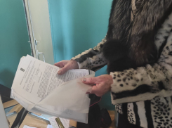 Волгоградцы требуют отключения отопления после получения гигантских счетов: нет денег платить